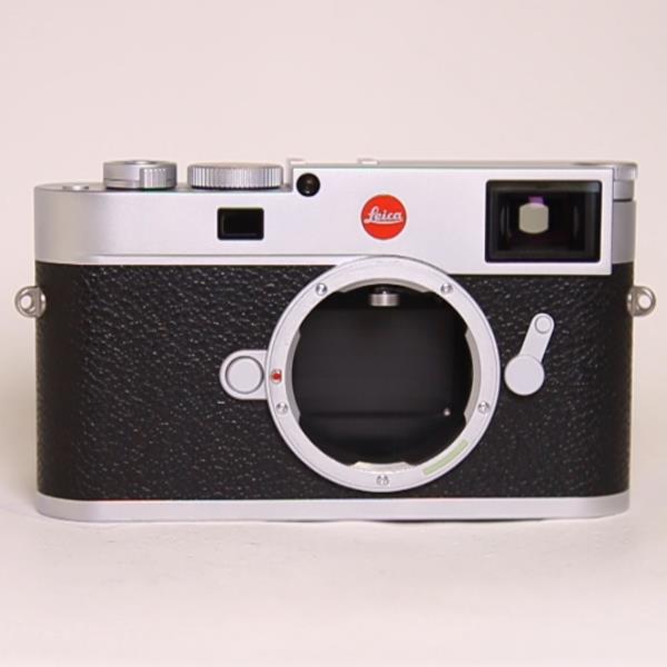 Used Leica M11 Digital Rangefinder Camera Silver Chrome