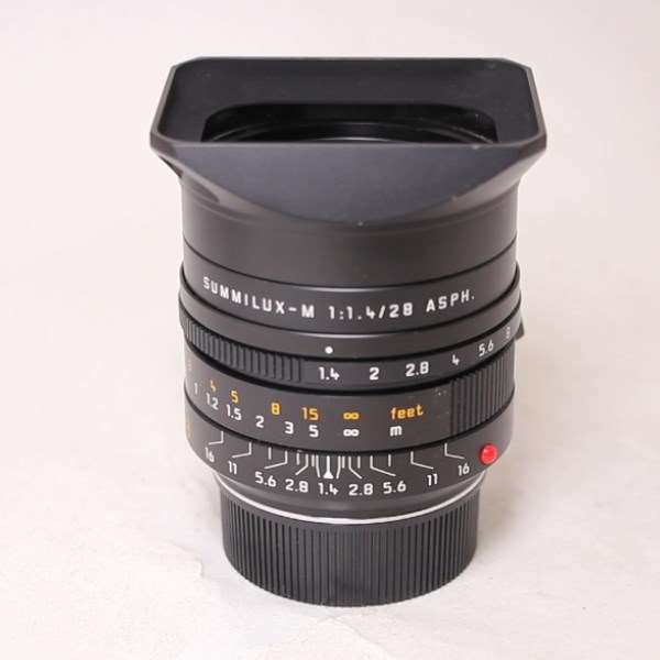 Used Leica Summilux M 28mm f/1.4 ASPH Lens Black Anodised