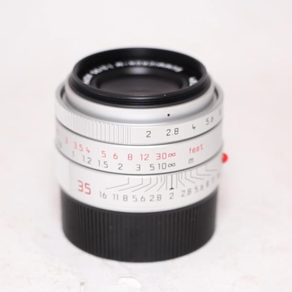 Used Leica Summicron M 35mm f/2 ASPH Lens Silver Anodised