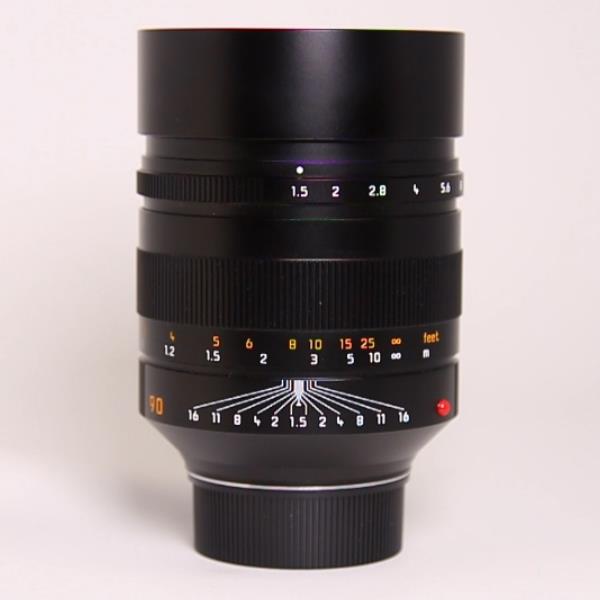 Used Leica SUMMILUX-M 90mm lens f/1.5 ASPH Black Anodised