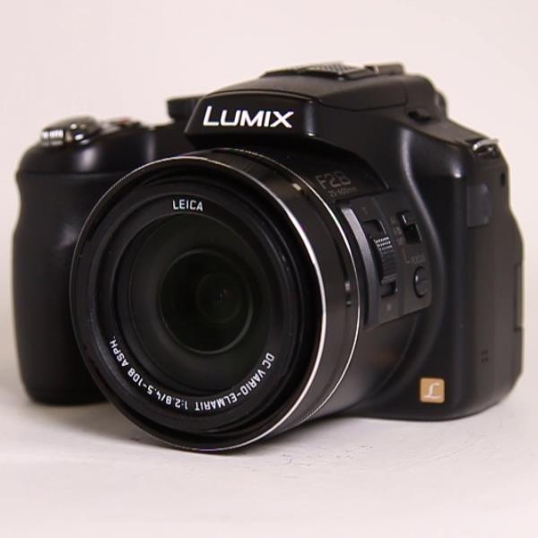 Used Panasonic FZ200 Super-Zoom Digital Bridge Camera