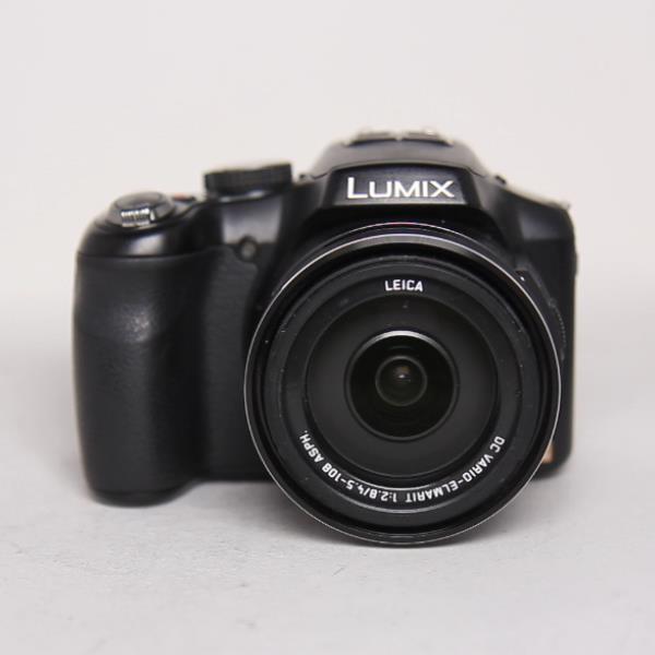 Used Panasonic FZ200 Super-Zoom Digital Bridge Camera