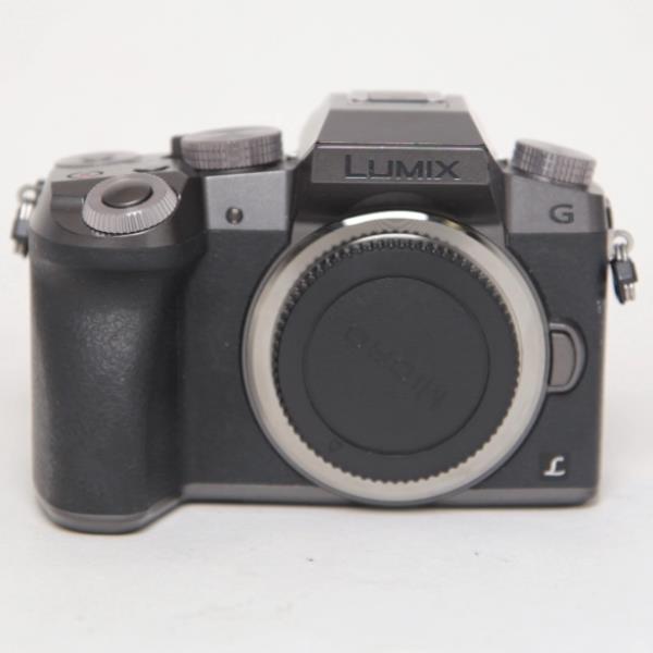 Used Panasonic Lumix DMC-G7 Digital camera Gray Body