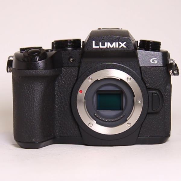 Used Panasonic Lumix DC-G90 Mirrorless Camera Body Black