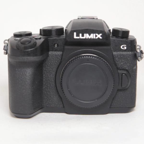 Used Panasonic Lumix DC-G90 Mirrorless Camera Body Black