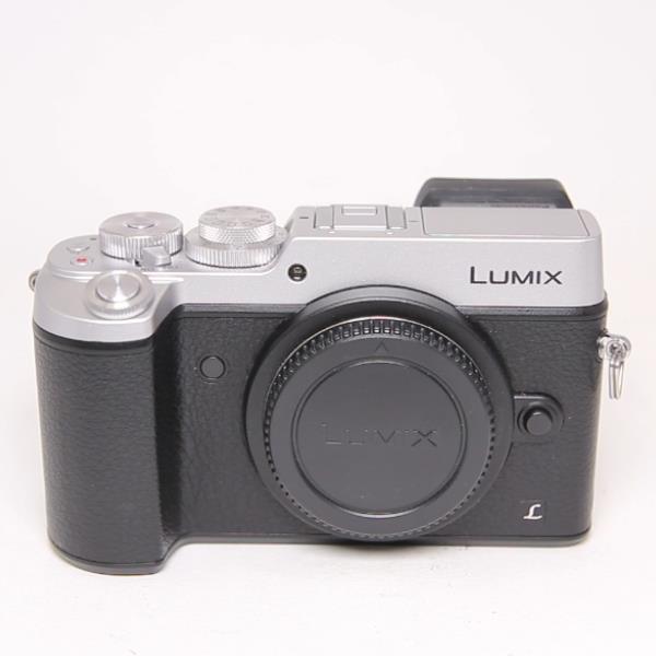 Used Panasonic lumix GX8 digital camera Body - Silver