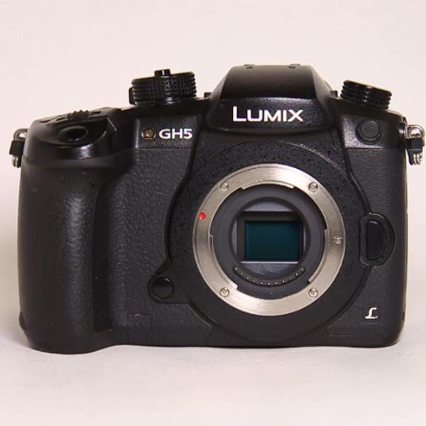 Used Panasonic Lumix GH5 Mirrorless Camera Body Black