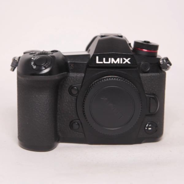 Used Panasonic Lumix G9 Mirrorless Camera Body Black