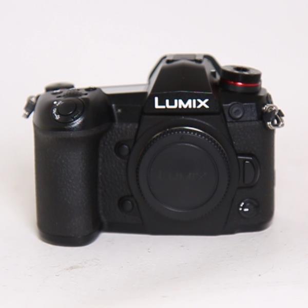 Used Panasonic Lumix G9 Mirrorless Camera Body Black