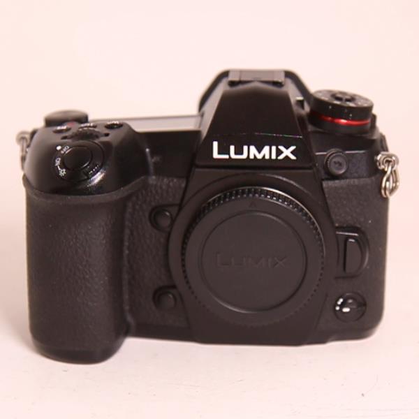 Used Panasonic Lumix G9 Mirrorless Camera Body Black