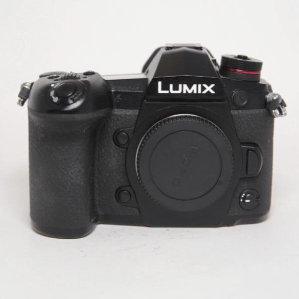 Used Panasonic Lumix G9 Mirrorless Camera Body Black