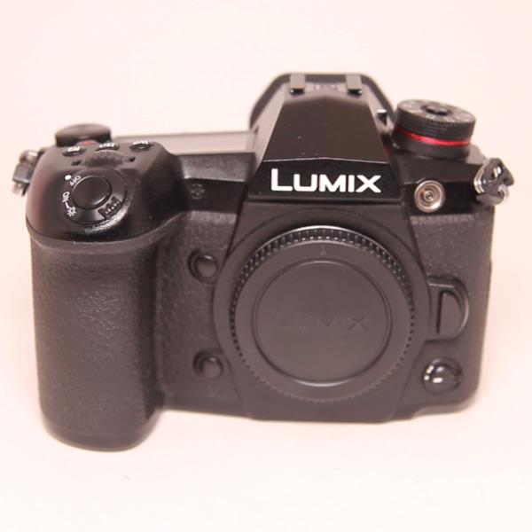 Used Panasonic Lumix G9 Mirrorless Camera Body Black