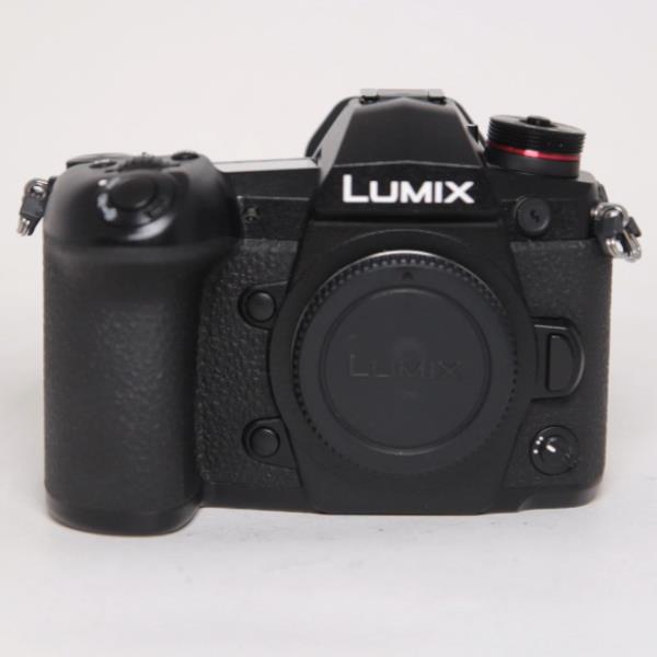 Used Panasonic Lumix G9 Mirrorless Camera Body Black