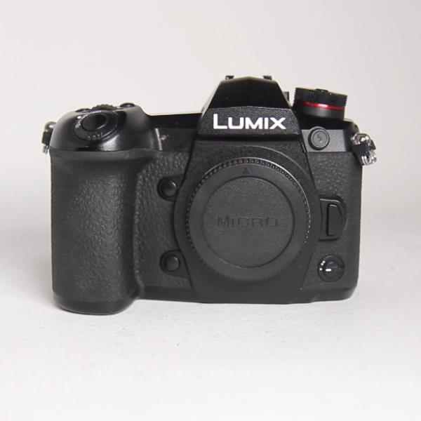 Used Panasonic Lumix G9 Mirrorless Camera Body Black