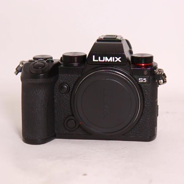 Used Panasonic Lumix S5 Full Frame L-Mount Mirrorless Camera