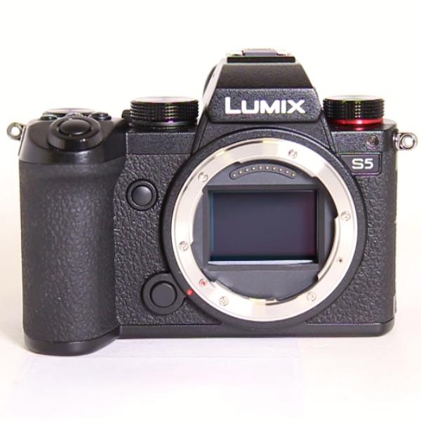 Used Panasonic Lumix S5 Full Frame L-Mount Mirrorless Camera
