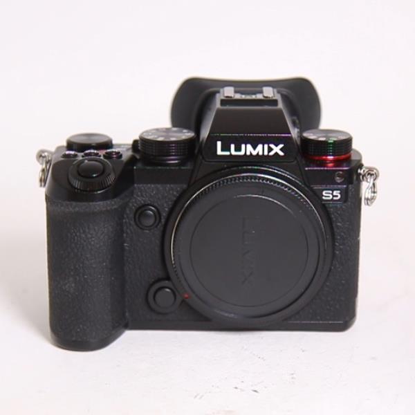 Used Panasonic Lumix S5 Full Frame L-Mount Mirrorless Camera