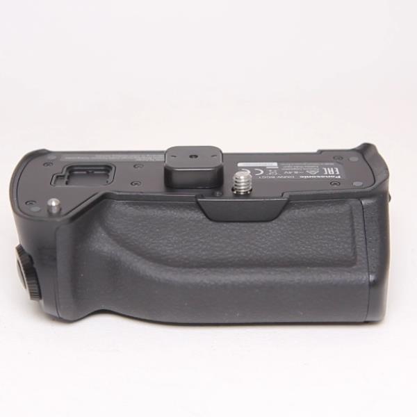 Used Panasonic DMW-BGG1E Battery Grip for Panasonic Lumix G series