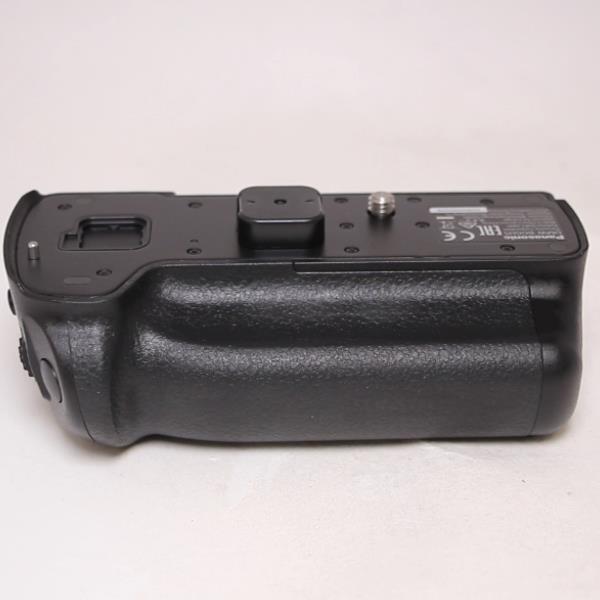 Used Panasonic DMW-BGGH5 GH5 Battery Grip