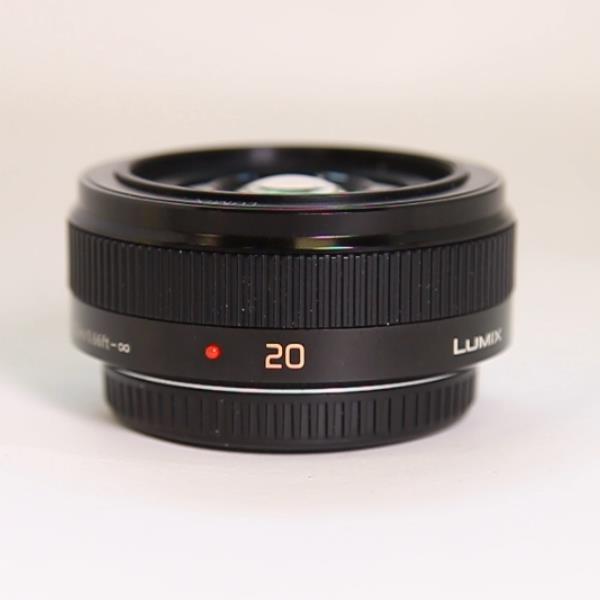 Used Panasonic Lumix G 20mm f/1.7 II ASPH Pancake Lens Black