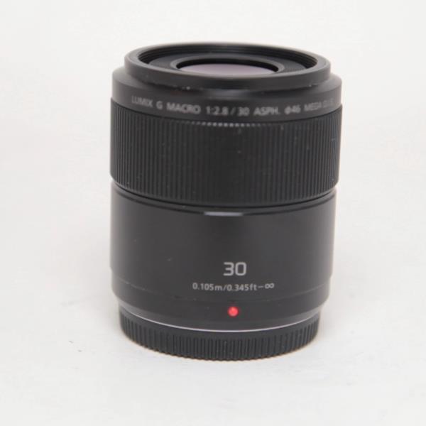 Used Panasonic Lumix G Macro 30mm f/2.8 ASPH MEGA O.I.S. Lens Black