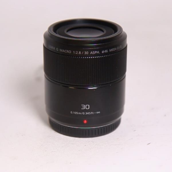 Used Panasonic Lumix G Macro 30mm f/2.8 ASPH MEGA O.I.S. Lens Black