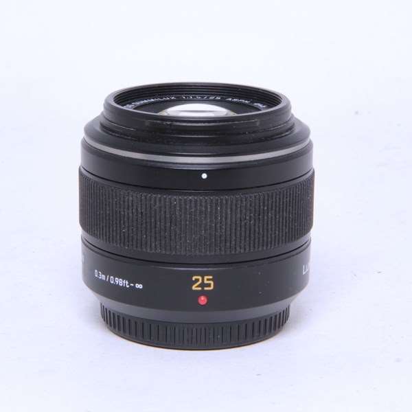 Panasonic Leica Summilux 25mm f1.4 II ASPH | Park Cameras