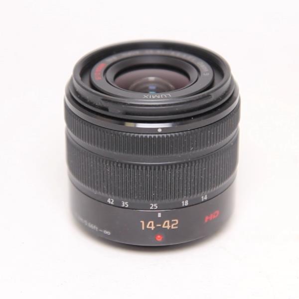 Used Panasonic LUMIX G VARIO 14-42mm f/3.5-5.6 MEGA O.I.S.