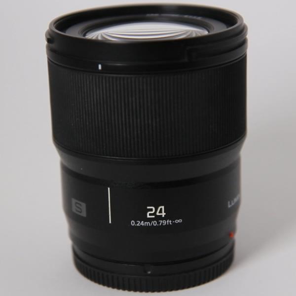 Used Panasonic Lumix S 24mm f/1.8 Lens for L Mount