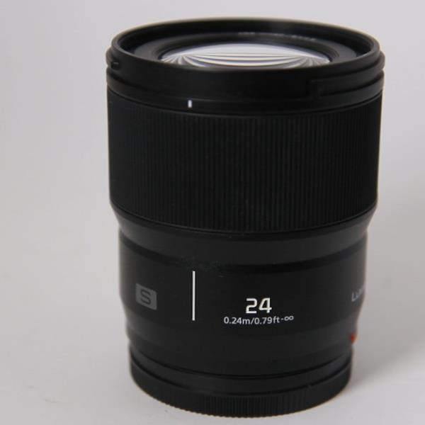 Used Panasonic Lumix S 24mm f/1.8 Lens for L Mount