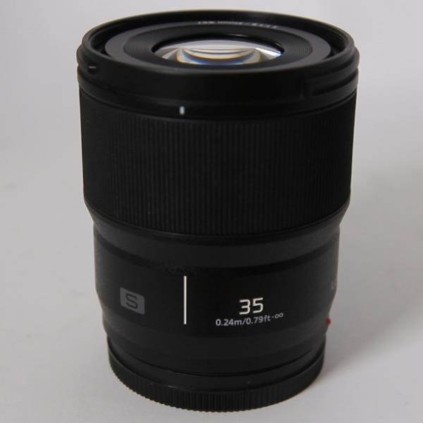 Used Panasonic Lumix S 35mm f/1.8 Lens for L Mount