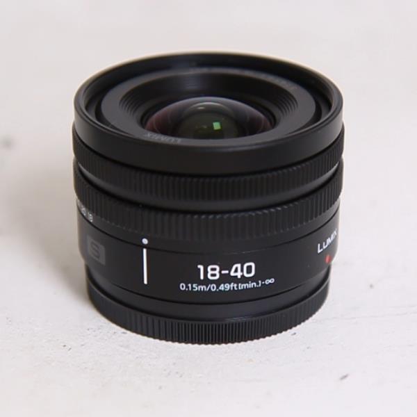 Used Panasonic Lumix S 18-40mm f/4.5-6.3 Lens