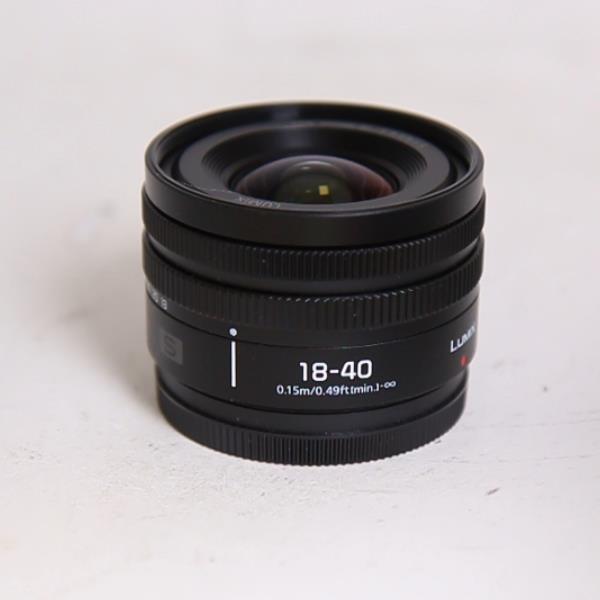 Used Panasonic Lumix S 18-40mm f/4.5-6.3 Lens