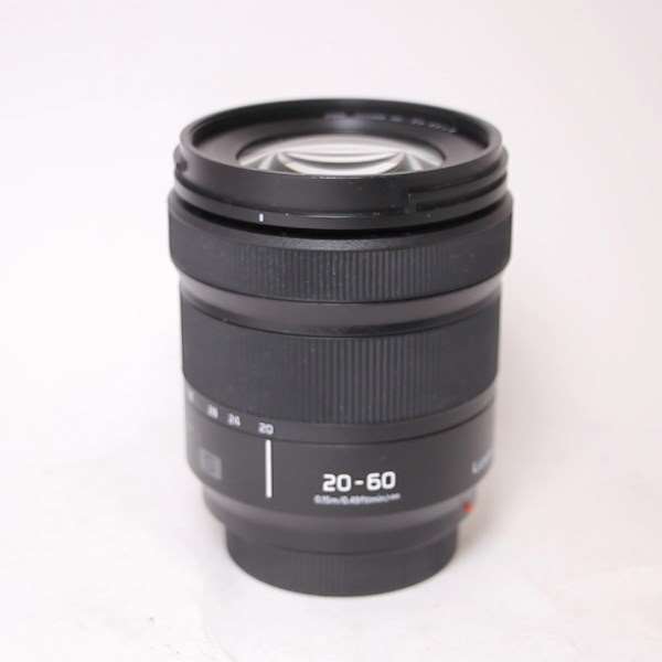 Used Panasonic Lumix 20-60mm f3.5-5.6 L-Mount lens