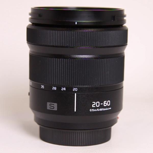 Used Panasonic Lumix 20-60mm f3.5-5.6 L-Mount lens