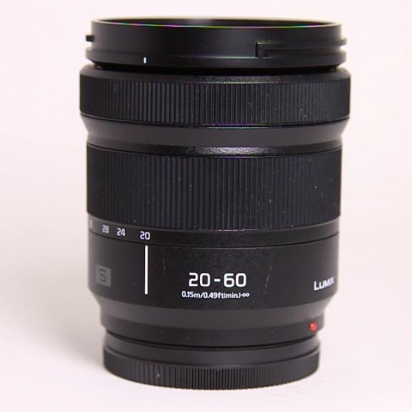 Used Panasonic Lumix 20-60mm f3.5-5.6 L-Mount lens