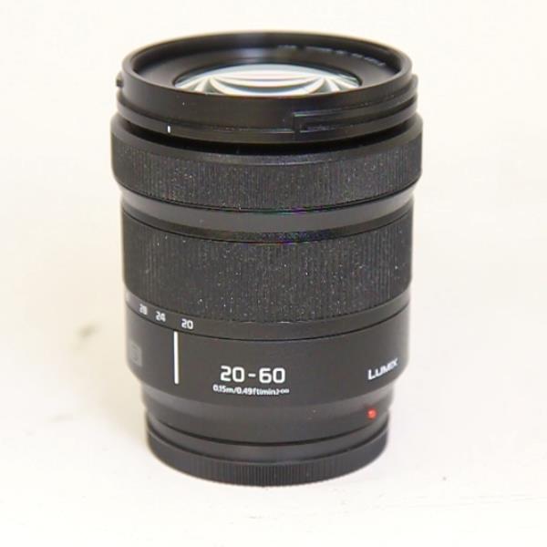 Used Panasonic Lumix 20-60mm f3.5-5.6 L-Mount lens