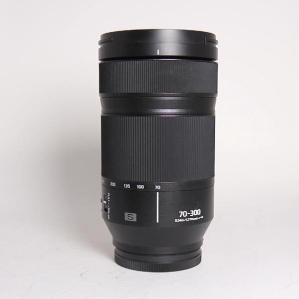 Used Panasonic Lumix S 70-300mm f/4.5-5.6 Macro O.I.S. Lens L Mount