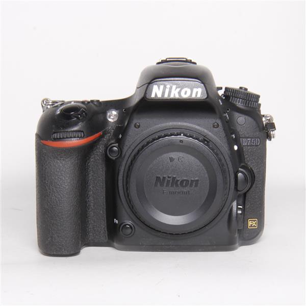 Used Nikon D750