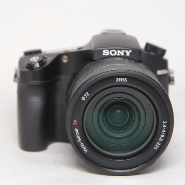Used Sony RX10 IV