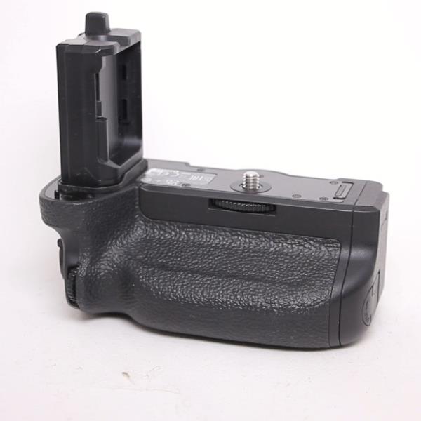 Used Sony VG-C4EM Vertical Grip for Sony alpha series s