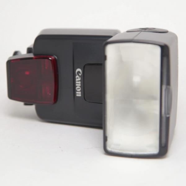 Used Canon Speedlite 550EX Flash