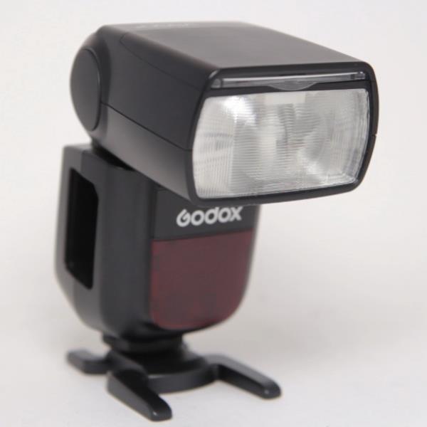 Used Used Godox V850 mark lll (3) Flash. Non TTL Manual Flash.
