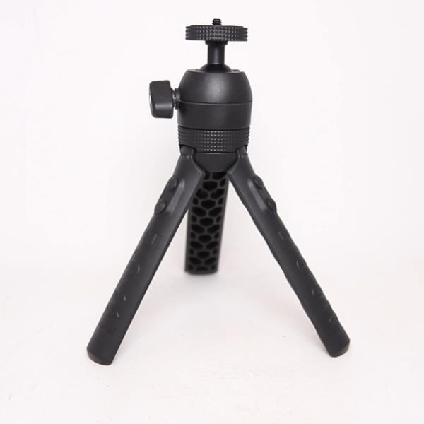 Used Rode Tripod 2