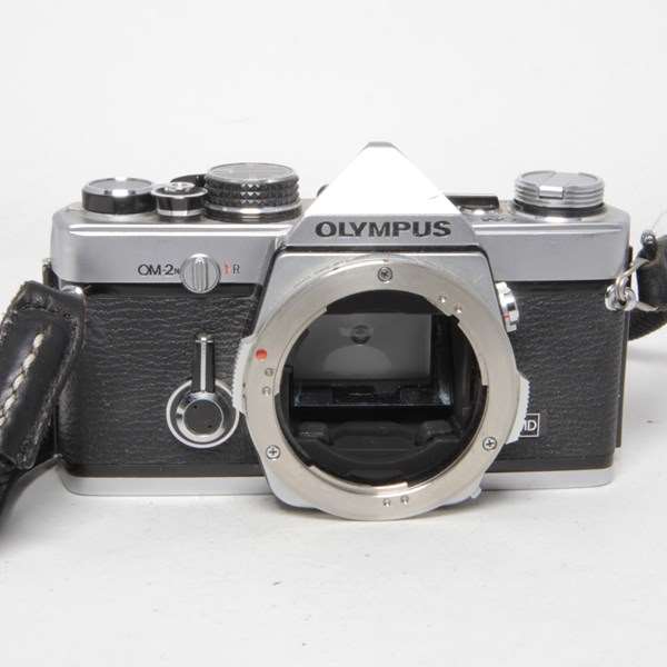Used Olympus OM-2n + 50mm 1.8