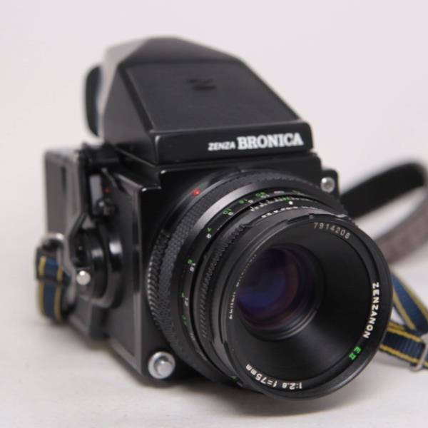 Used Bronica ETRS + 75mm f2.8 Lens + 120 film back + Viewfinder