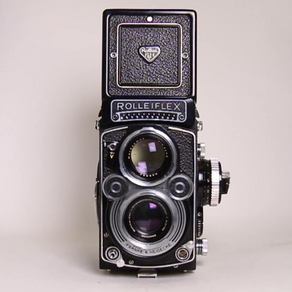 Used Rolleiflex 3.5F Xenotar 75mm 3.5