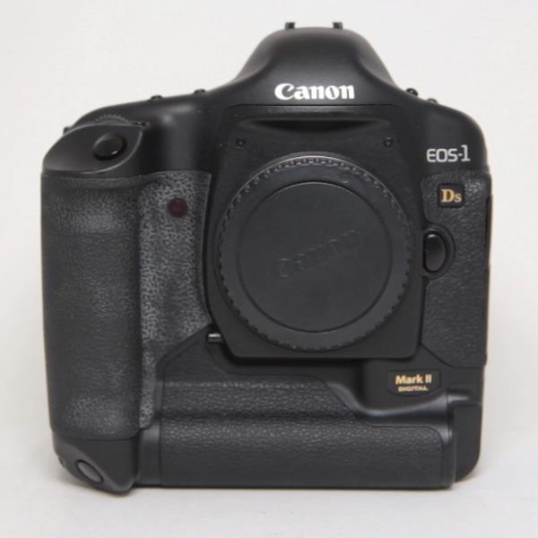 Used Canon EOS-1 Ds Mark II