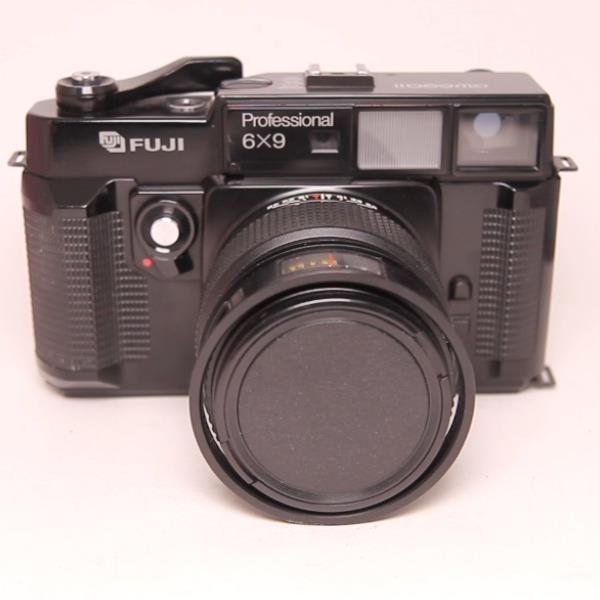 Used Fuji GW690 II Pro 6X9 film Camera