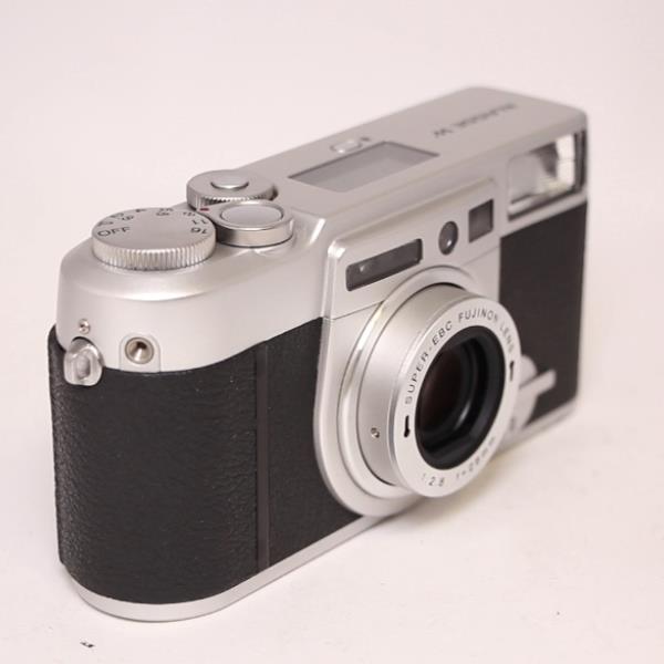 Used Fujifilm Klasse W 35mm Camera